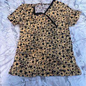 Sunflower scrub top